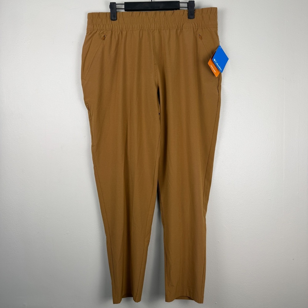 Columbia Pleasant Creek Chore Pants Women's Large Brown Omni-Shield Tapered Leg